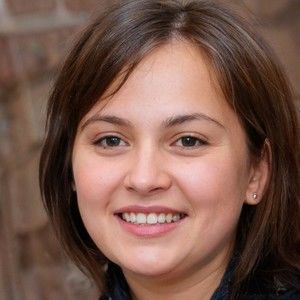 Meet your Posher, Riad